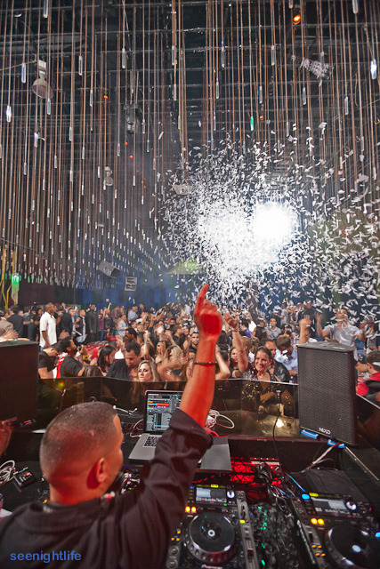 IMAGE: http://seenightlife.com/photos/17246/original_george-5506.jpg?1330967373