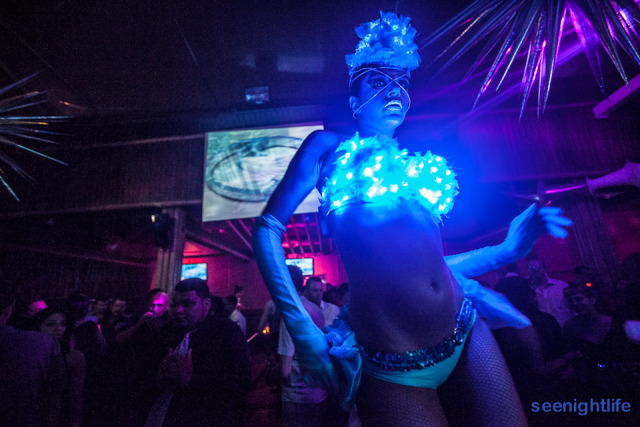 IMAGE: http://seenightlife.com/photos/19609/original_space12-6184.jpg?1337001951