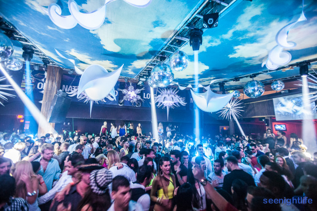 IMAGE: http://seenightlife.com/photos/19704/original_space12-6613.jpg?1337002471