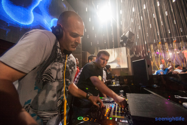 IMAGE: http://seenightlife.com/photos/20065/original_roland-1028.jpg?1338386447