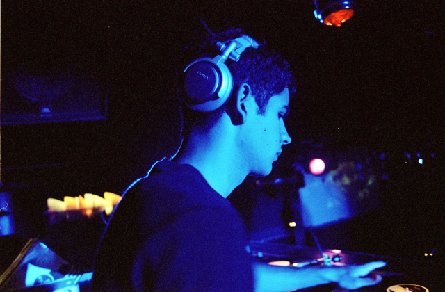 IMAGE: http://seenightlife.com/photos/2039/original_mlspinoffblue.jpg?1242164537